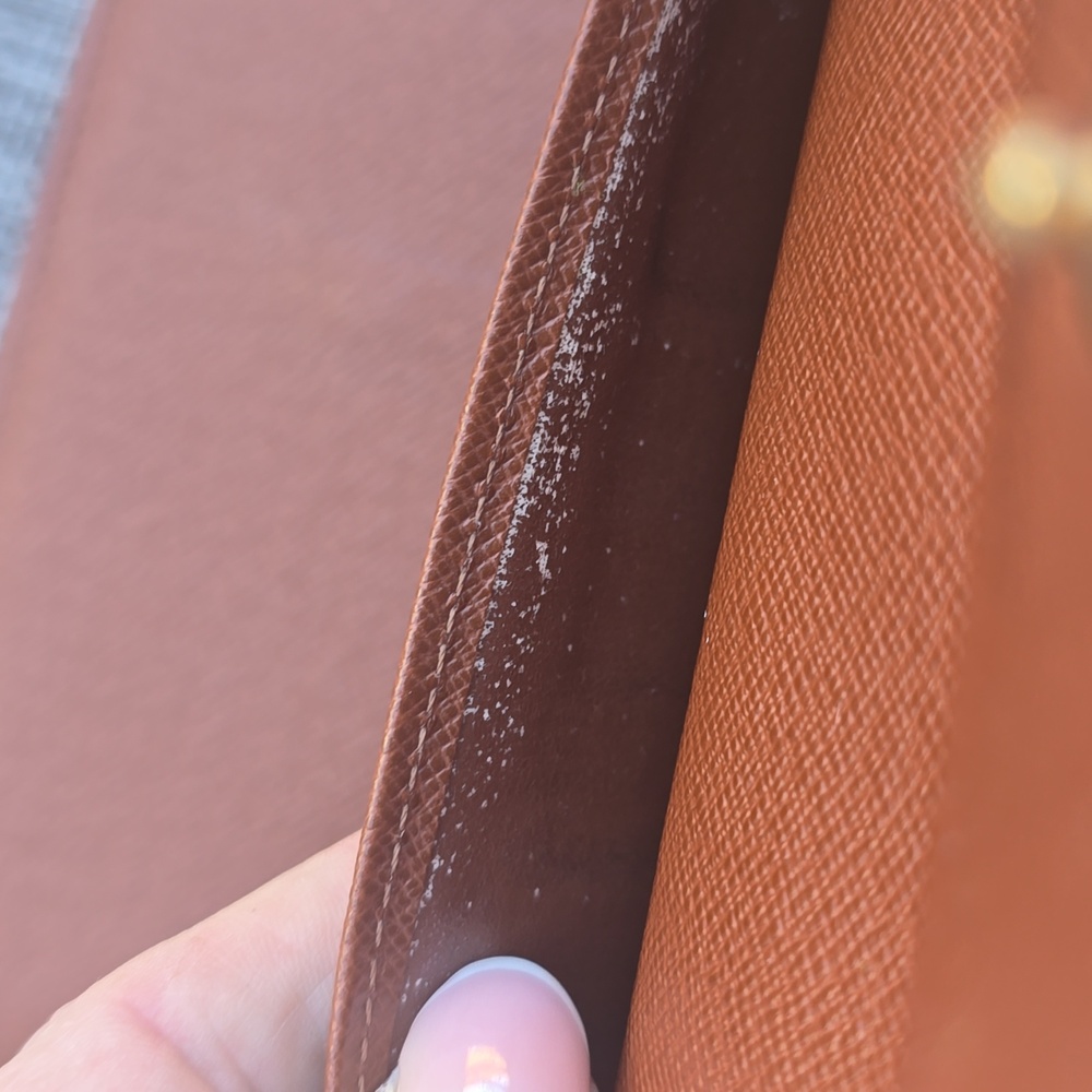 Free With $200 Purchase Louis Vuitton Monogram Wallet - Picture 7 of 14